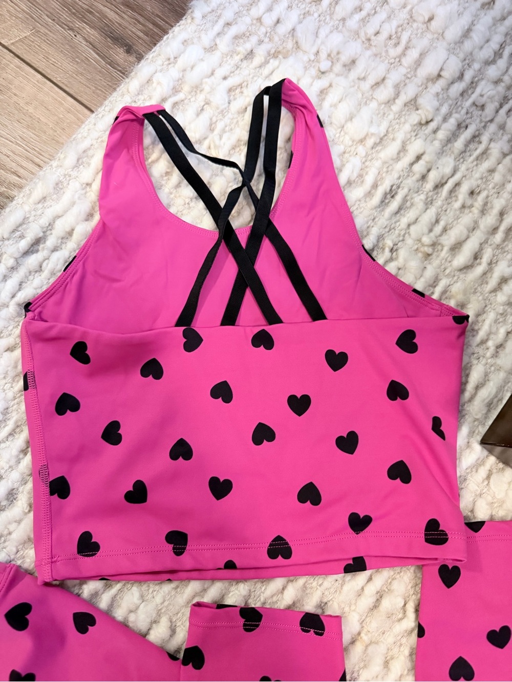 Kids Beach Riot Matching Active Wear Set. Hot Pink with Hearts. Size 11/12. - Picture 3 of 5